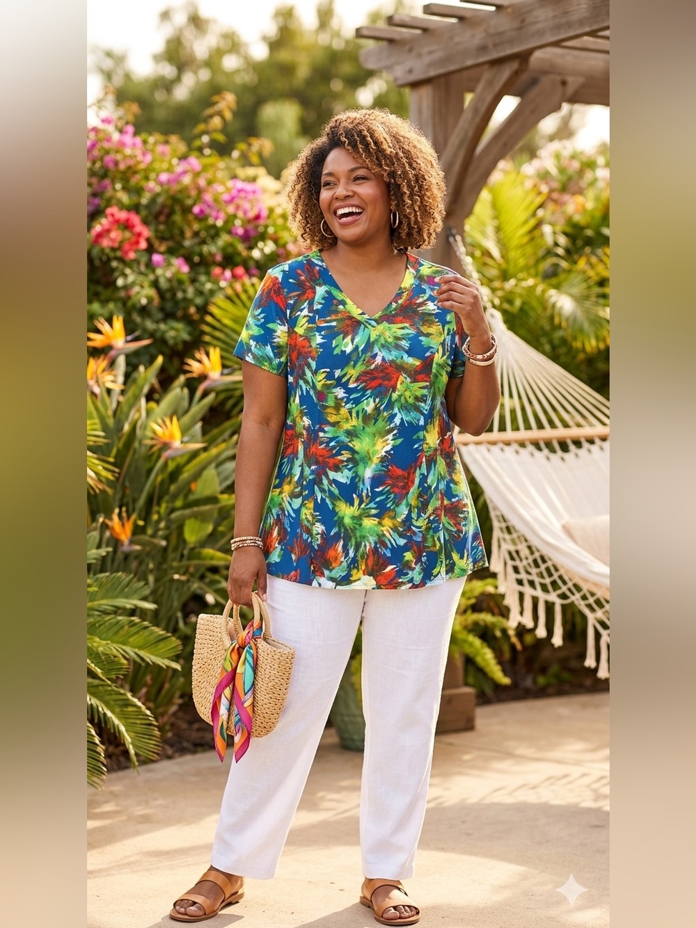 SIZE 1X Attitudes® by Renee NEW Tunic Top Floral V-Neck Knit Top w/ Pockets